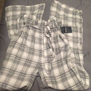 Forever 21 loose stripped pant. Size Small